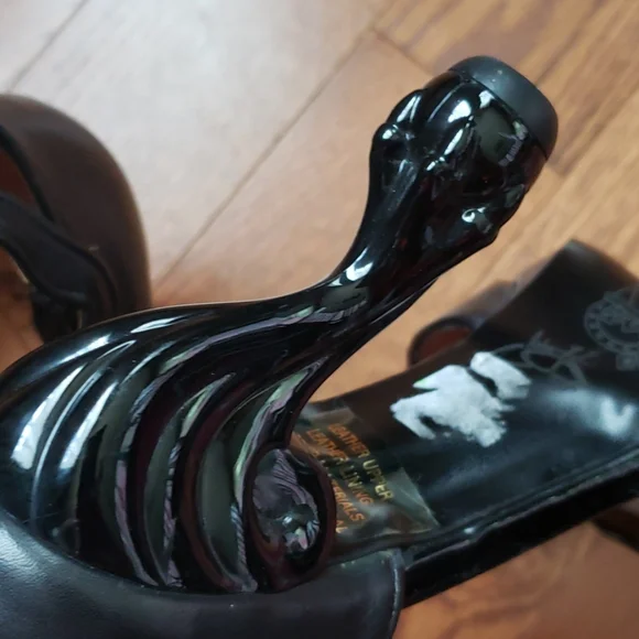 John Fluevog Black Heels - Picture 9 of 11